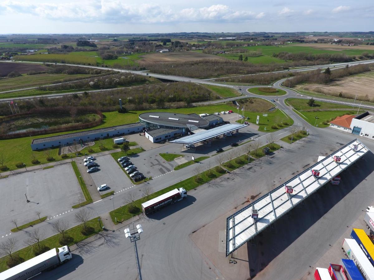 Motel Trafikcenter Saeby エクステリア 写真